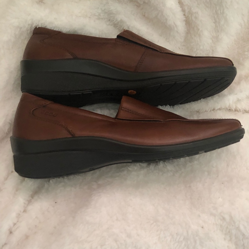 ECCO Womens Shoes  Brown Leather Comfort Loafer Slip On